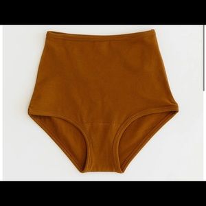 ARQ High Rise Undies